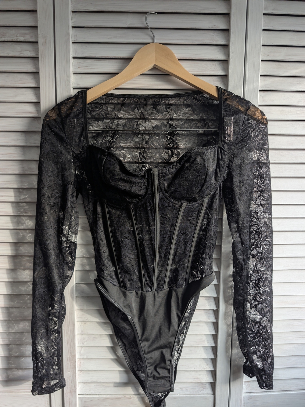 Black Lace Long-Sleeve Corset Bodysuit